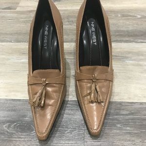 Nine West leather shoes with tassels